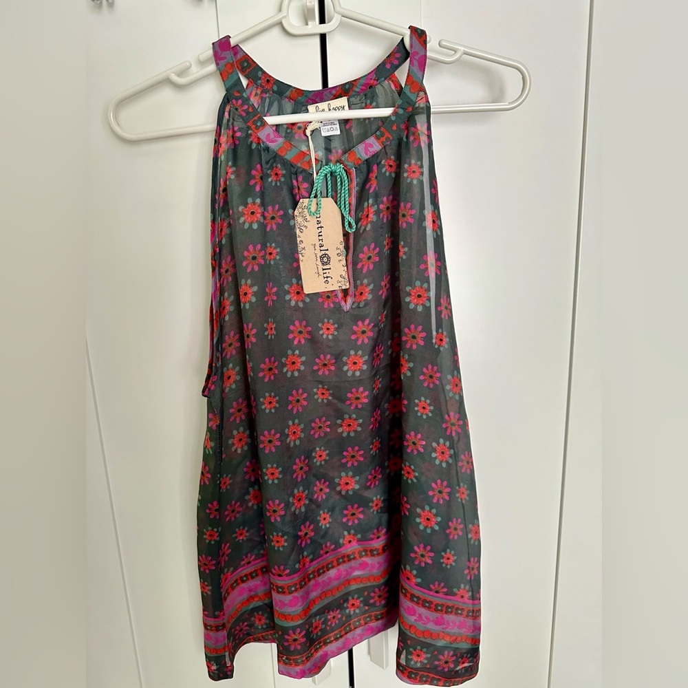 NWT Live Happy Sheer Top Size Large